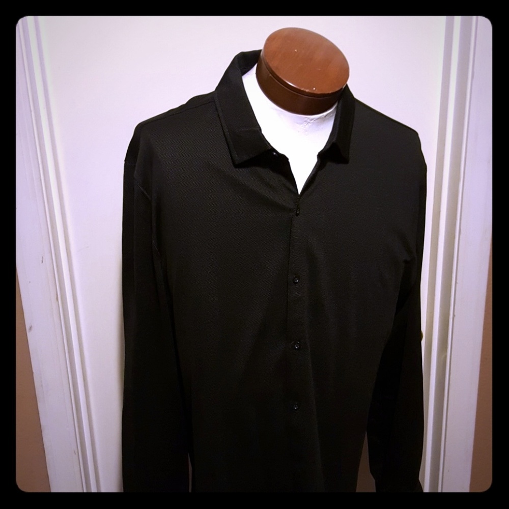 Robert Barakett long sleeve shirt